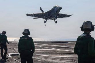 UK Allows US Bases for Iran Strikes
