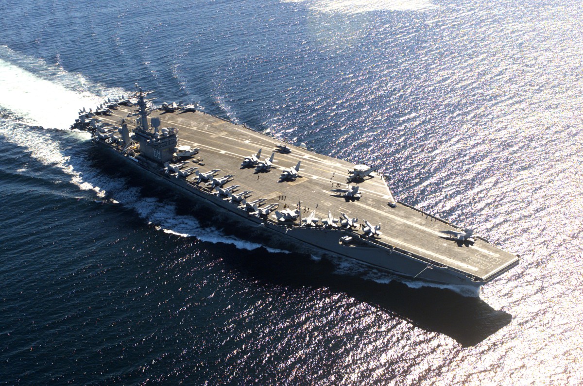 US Aircraft Carrier Gerald R. Ford Pulls Out of Iran War Zone for Emergency Repairs