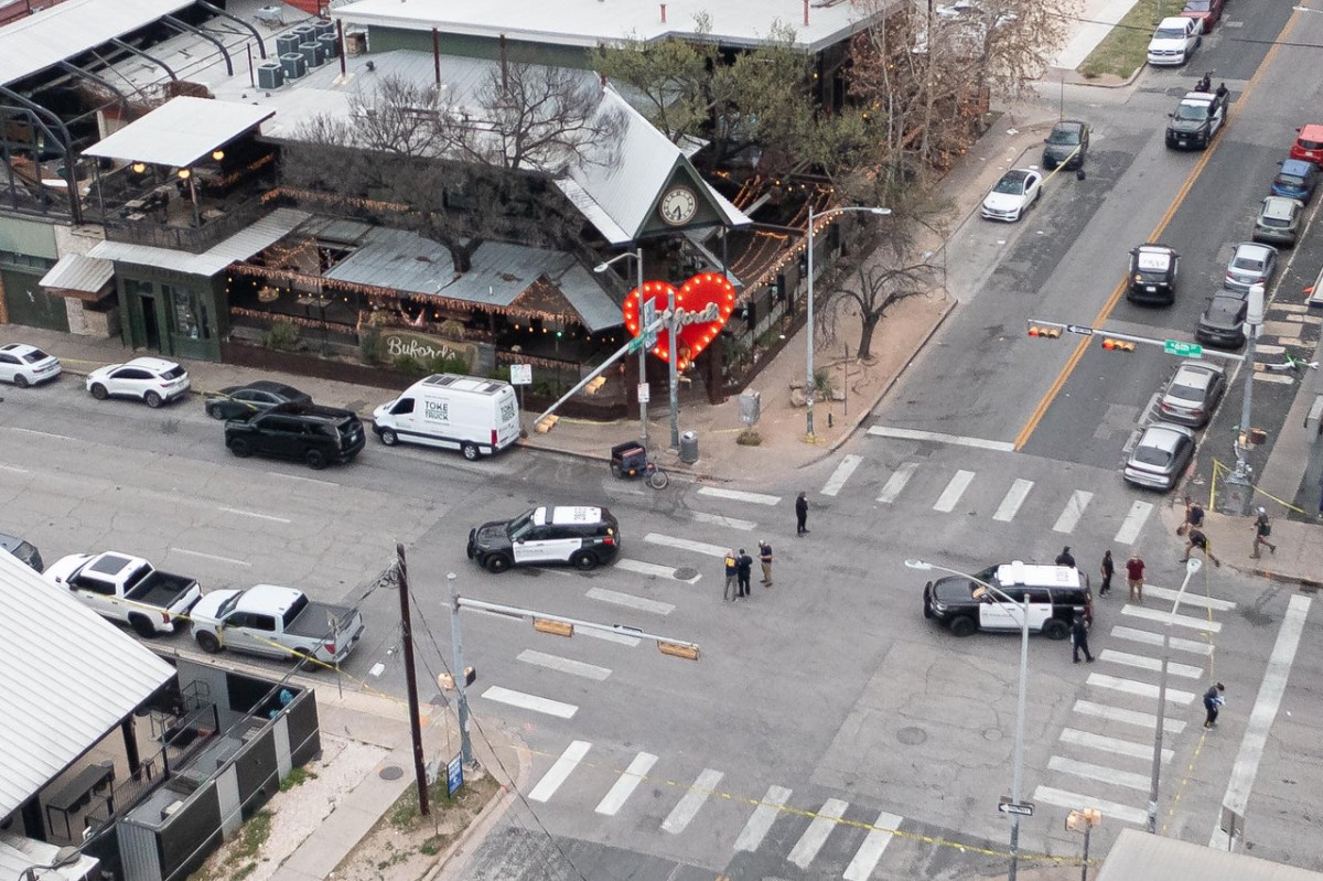 Austin Gunman wore "Property of Allah" Hoodie in Deadly Bar Attack, Sources Say