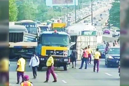 Commuters Stranded as Truck Overturns Near Kara Bridge