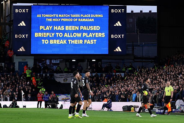 Guardiola Urges Respect After Ramadan Break Boos