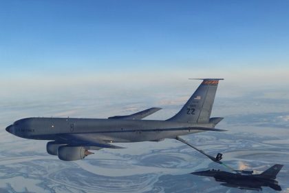 US Refueling Aircraft Crashes in Iraq Amid Ongoing Iran War