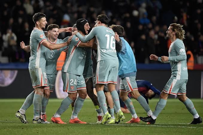Atlético Hold Off Barcelona in Semifinal Thriller