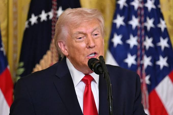 Trump Warns Iran After US Strikes Kharg Island Targets
