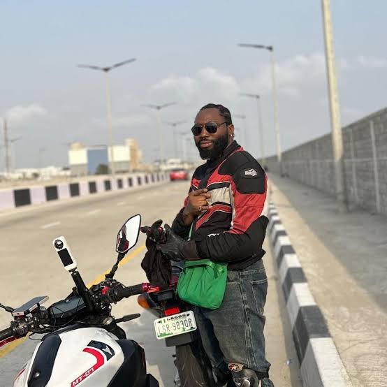 Travel Enthusiast Kola Onifoto Dies in Motorcycle Crash