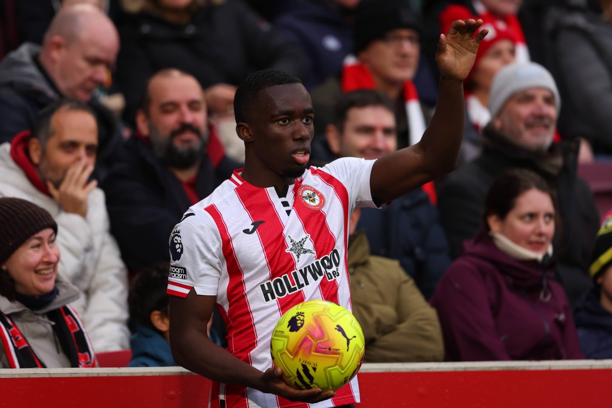 Buffon Backs Brentford Star Kayode for Italy Call-Up