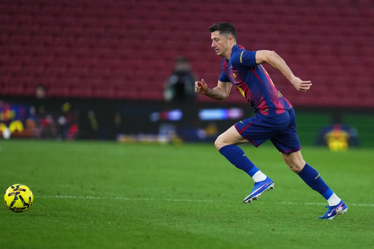Barca Eye Osimhen as Lewandowski Successor