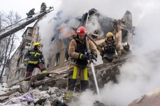 Russian Missile Strike Kills Eight in Kharkiv