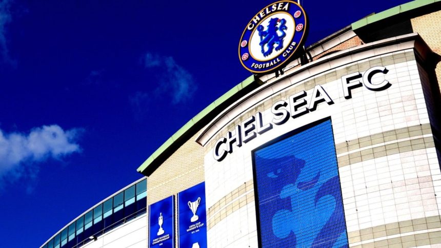 “Chelsea Will Be a ‘Real Threat’ Next Season” – Rooney