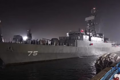 US Submarine Strike Sinks Iranian Warship Near Sri Lanka