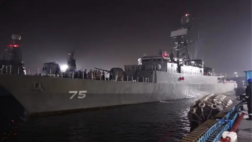 US Submarine Strike Sinks Iranian Warship Near Sri Lanka