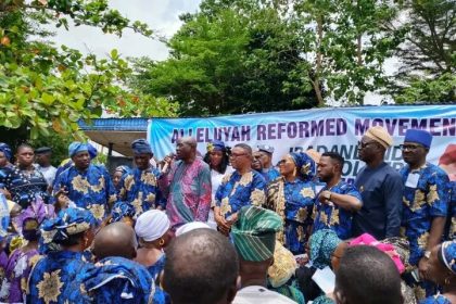 2027: Hosea Agboola Leads 1,000 PDP Defectors to APC, Backs Tinubu’s Re-election