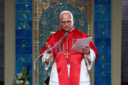 Pope Leo Vows to Uphold Moral Principles Amid Escalating Feud with President Trump