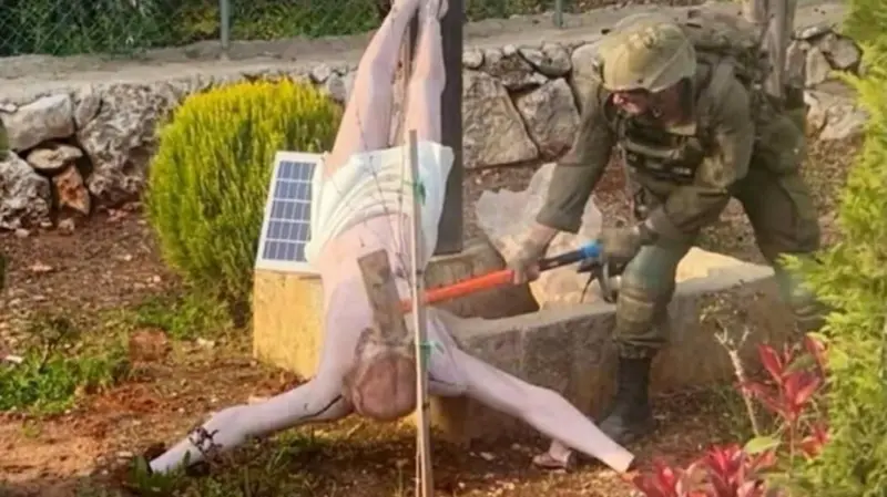 Israeli Soldiers Punished Over Statue Damage