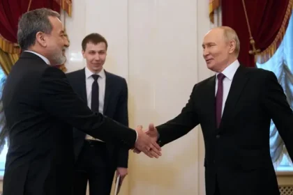 Putin Meets Iran FM as War Escalates, Oil Prices Surge