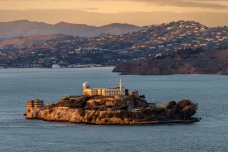 Trump Seeks $152m to Reopen Alcatraz Prison