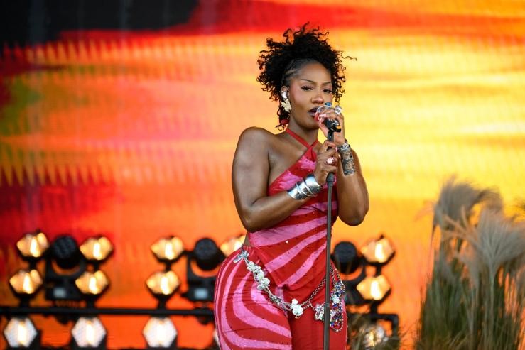 Tems Reveals Why She Will Only Marry a God-Fearing Man