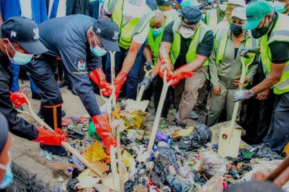 Lagos State Governor, Babajide Sanwo-Olu; Deputy Governor, Obafemi Hamzat, and other state officials flagging off the Lagos Monthly Sanitation Exercise