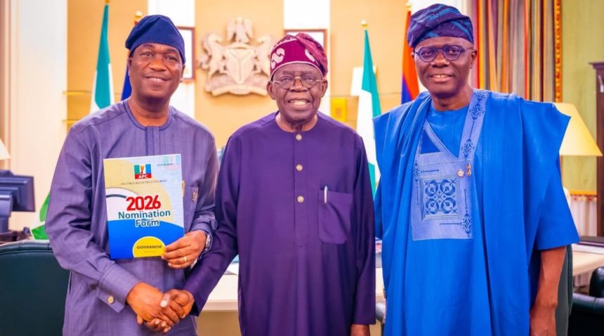L-R: Lagos State Deputy Governor and APC consensus governorship candidate, Obafemi Hamzat; President Bola Tinubu; and Governor, Babajide Sanwo-Olu