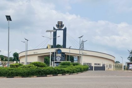 Transport Woes: OAU Students Suspend Lectures for 72 Hours