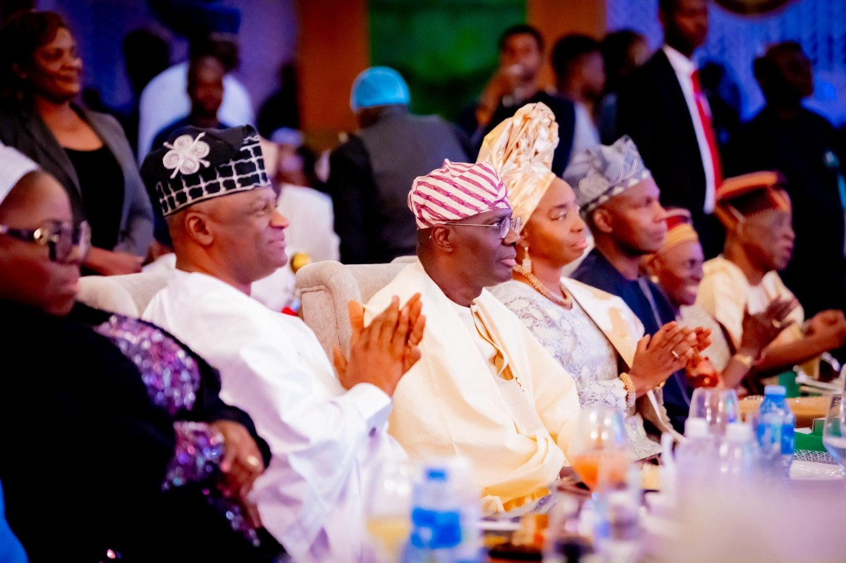 Sanwo-Olu Honours IGP Disu at State Banquet