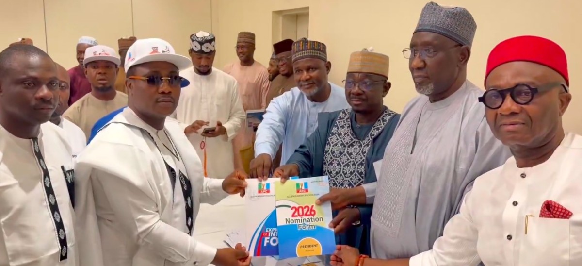 Osifo Picks APC Presidential Form – Edo Aspirant