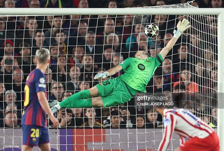Flick Criticizes VAR After Barcelona’s 0-2 Loss to Atlético