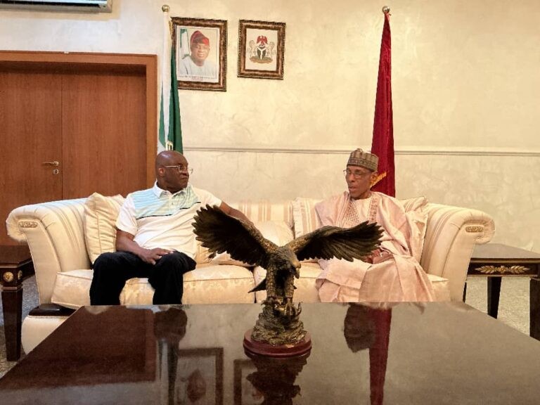Mark Meets PRP Leaders Amid ADC Crisis