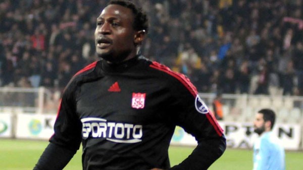 Ex-Super Eagles Striker Eneramo Dies After Collapse