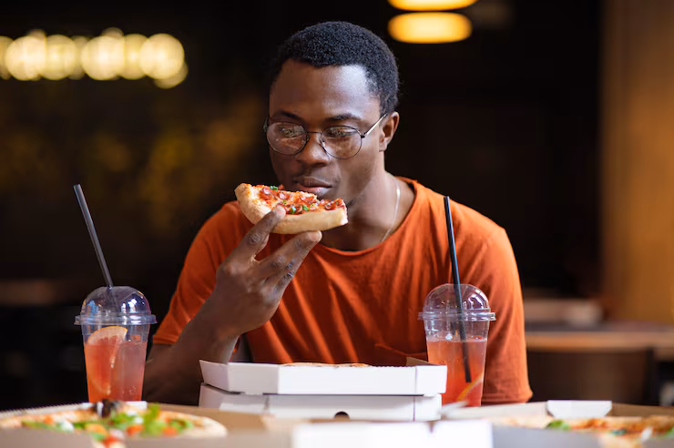 5 Eating Habits That Are Secretly Damaging Your Body