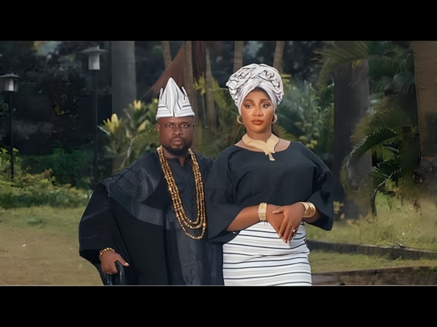 Leaked Thr33som3: Sisi Alagbo Seeks Forgiveness from Fans