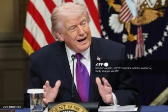 Trump Says New White House Ballroom Will Cost Under $400 Million