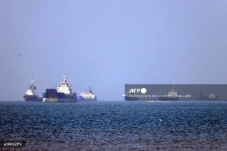 Hormuz Tensions Ease as Two Vessels Cross Amid US-Iran Peace Talks