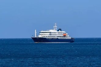 Australia Enforces Three-Week Quarantine For Citizens After Hantavirus Outbreak on Cruise Ship
