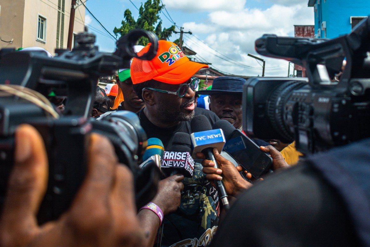 Surulere I lawmaker, Desmond Elliot speaking to journalists on the campaign trail