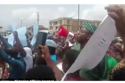 Adelabu Supporters Protest APC Consensus Candidate In Oyo