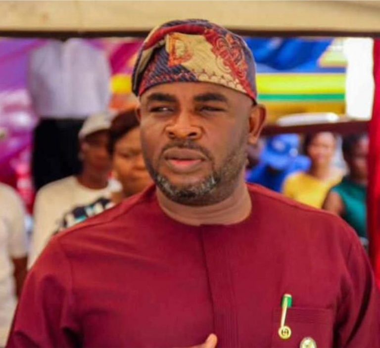 Lagos APC Primaries: Former Council Boss ‘Dullar’ Steps Down from Somolu Reps Contest
