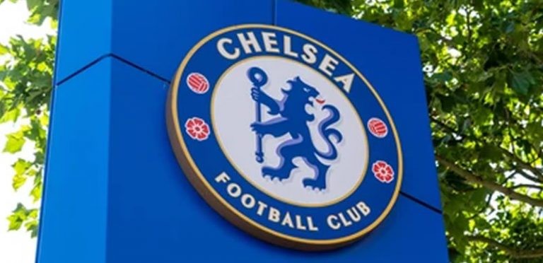 “Chelsea Will Be a ‘Real Threat’ Next Season” – Rooney