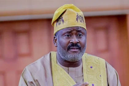 Desmond Elliott Writes Constituents, Seeks Fresh Mandate