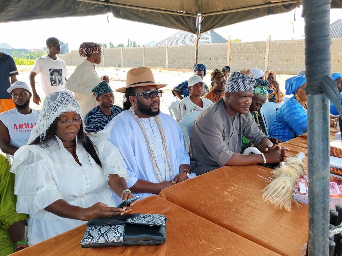 Araromi Kingdom Hosts Children’s Day, Monarch Promotes Talent Growth