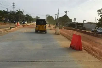 FG Partly Closes Ikorodu–Sagamu Road For Repairs