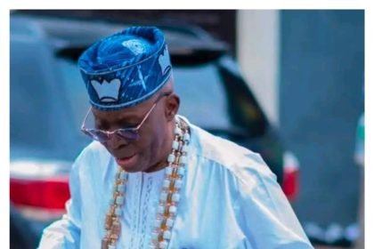 Ogudu Mourns as Traditional Ruler, Oba Nojeemdeen Fashola, Dies