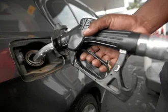 Dangote Refinery Cuts Petrol Price To N1,250 Per Litre