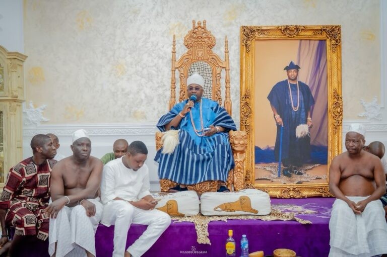 Chelsea Delegation Visits Oba Elegushi in Lagos