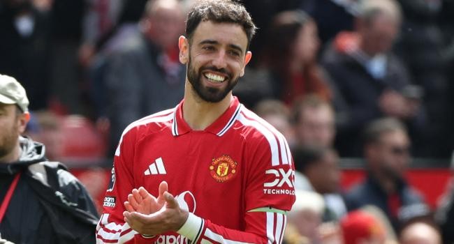 Bruno Fernandes Wins EPL Player of the Season