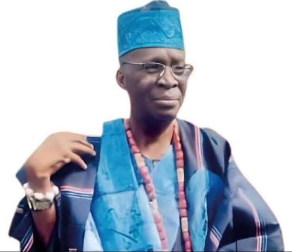 Ogudu Mourns as Traditional Ruler, Oba Nojeemdeen Fashola, Dies