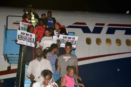 Nigerian returnees disembark the Air Peace plane from South Africa. Photo: The Cable