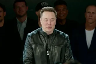 Elon Musk Becomes World’s First Trillionaire as SpaceX Sweeps Wall Street in IPO