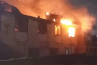 Fire Engulfs Building In Ketu, Lagos