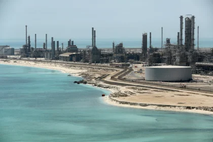 Aramco Helicopter Crash Kills 14 in Saudi Arabia
